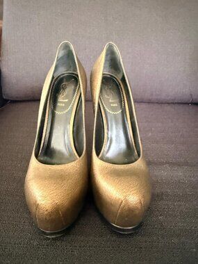 YSL Yves Saint Laurent Gold Metallic Pumps Luxury Designer Heels Retail $765